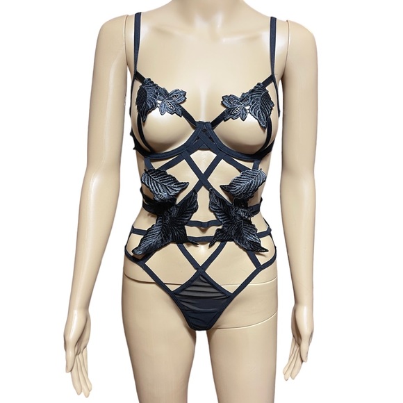 BLUEBELLA Other - Victoria’s Secret - Bluebella wired body suit